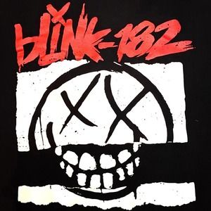 blink 182 // smile tee // pop punk 90s